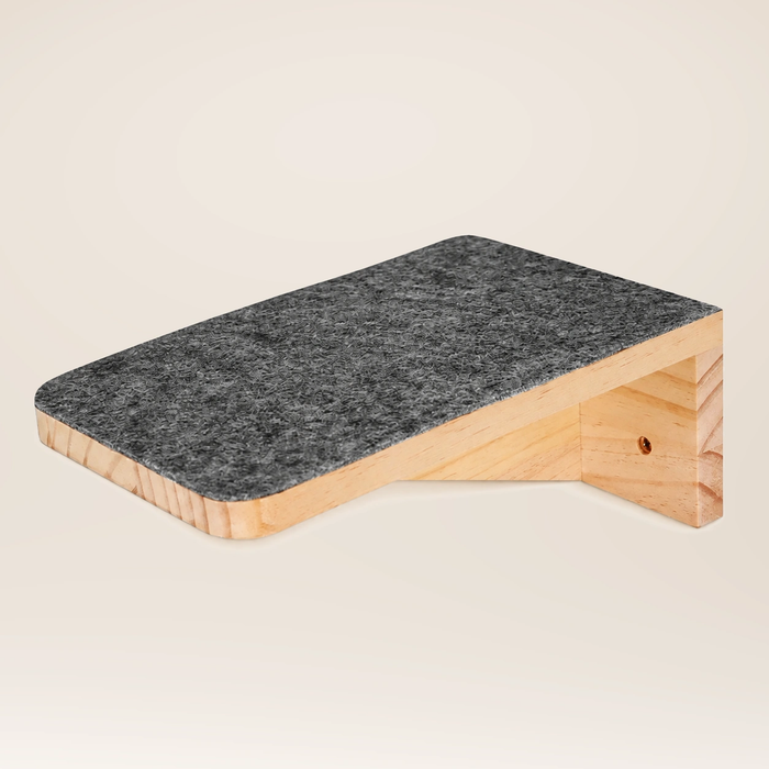Neko Kumo – Marche en feutre sur fond beige, sans dimensions